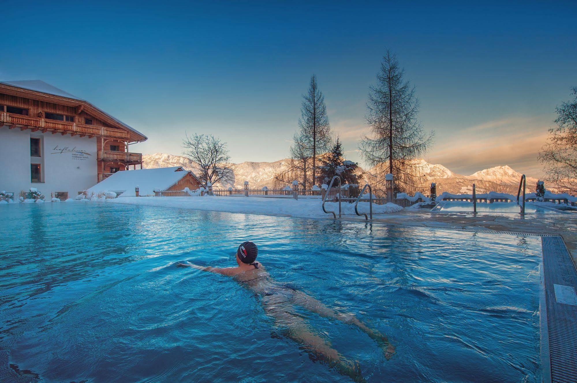 Natur- Und Wellnesshotel Hoeflehner 4*